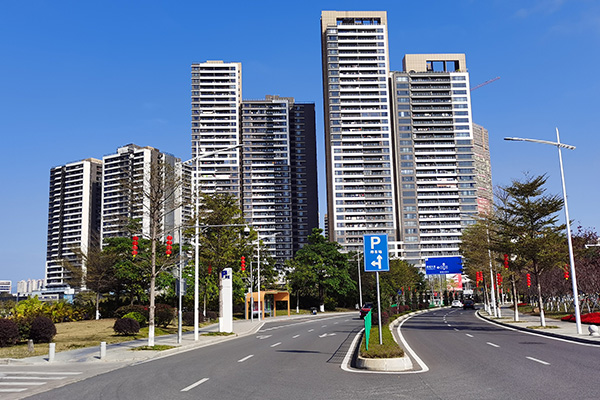 在建房產項目：麗江國際